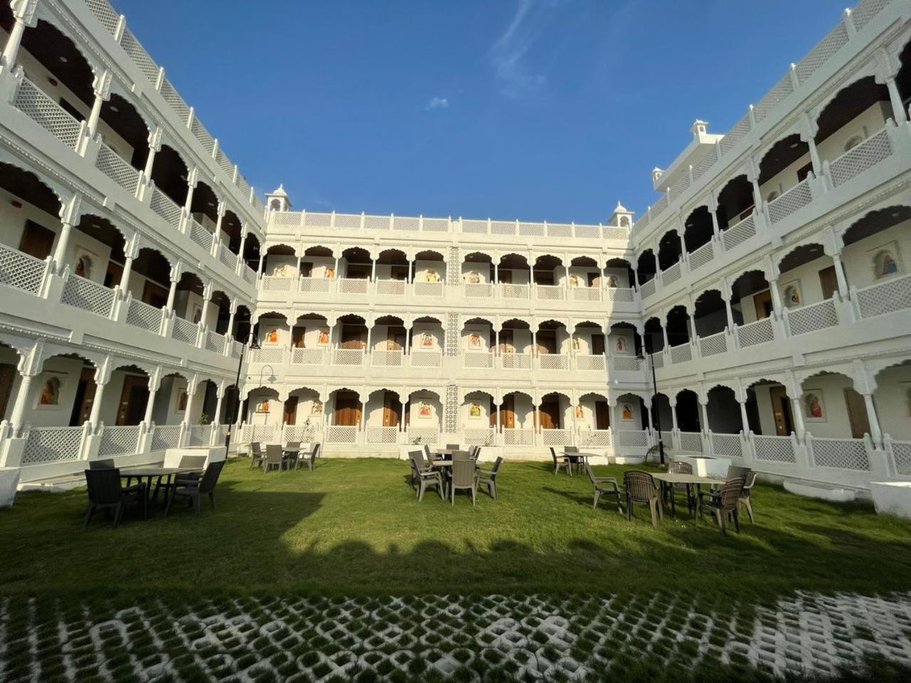 Gold Nest Rubystone Heritage Udaipur Buitenkant foto